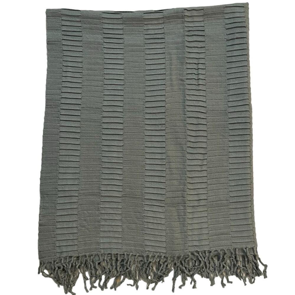WEST ELM Blanket Throw Pleated Textured Gray 40x50 Urban Minimalist‎ Decor
